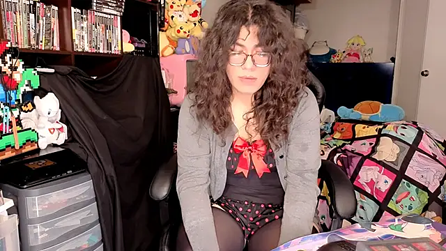 ShinyCherub online show from March 25, 2026, 3:23 am