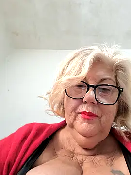 Merilulla online show from November 8, 2025, 1:44 pm