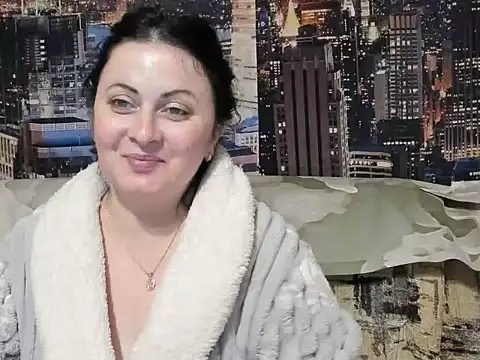 Lillian2 online show from January 18, 2025, 8:09 pm