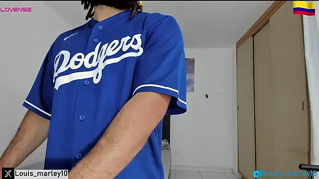 Snapshot of Louis_marley__ chatting on December 1, 2025, 9:31 pm Louis marley online show from December 1, 2025, 9:31 pm