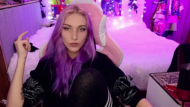 Violet Noir online show from January 30, 2025, 11:55 am