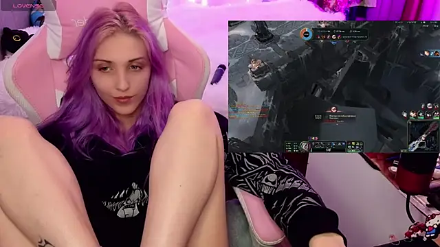 Violet Noir online show from January 31, 2025, 11:13 am