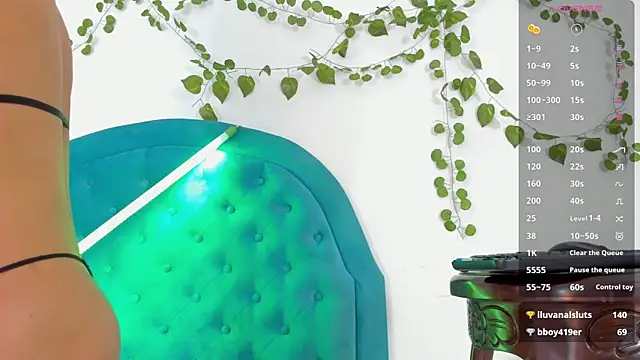 BunnyHotsx online show from December 22, 2024, 9:09 pm