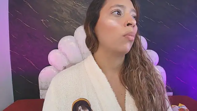  MiaBrown  online show from April 17, 2026, 12:08 pm