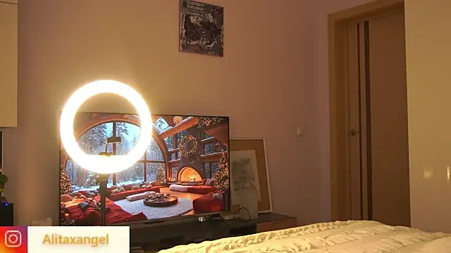 AlitaXAngelic online show from December 17, 2024, 8:21 pm