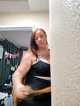 assonphatphat online show from November 13, 2025, 4:11 am