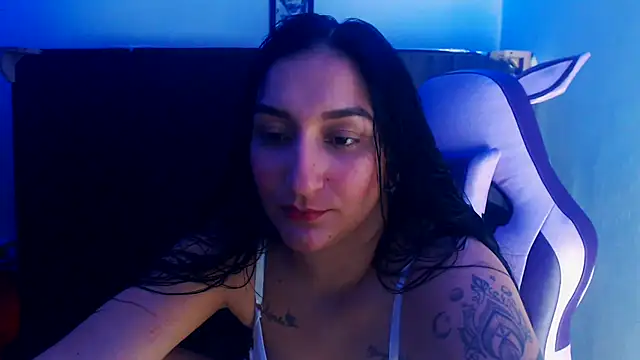 liz dirty online show from November 7, 2025, 10:32 pm