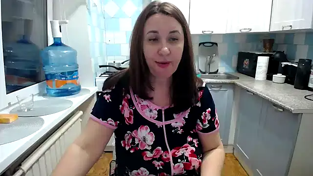 DonnaMagdalena online show from January 19, 2025, 3:42 pm