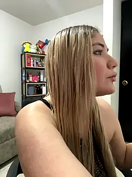 Celestedubois online show from November 19, 2025, 9:59 pm