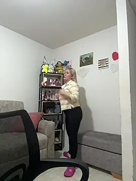 Celestedubois online show from February 2, 2026, 9:46 pm