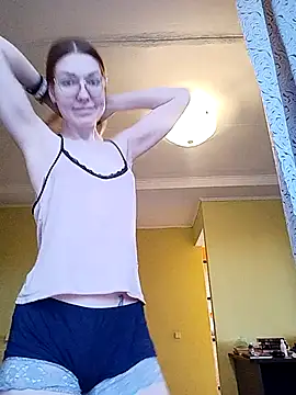  Sweet Love  online show from March 20, 2025, 3:58 pm