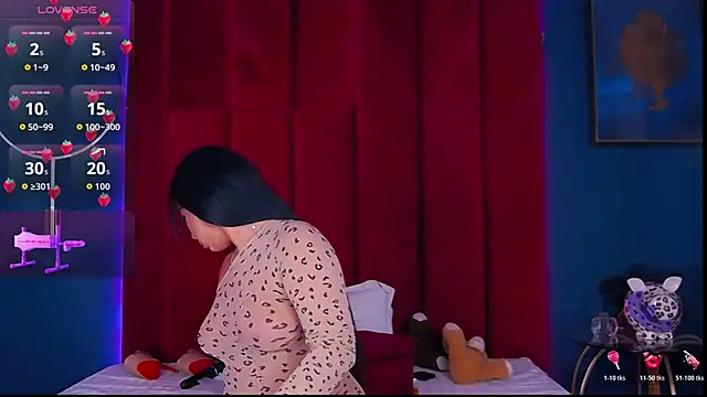 Snapshot of MadyLuxxx chatting on February 28, 2026, 7:37 pm MadyLuxxx online show from February 28, 2026, 7:37 pm