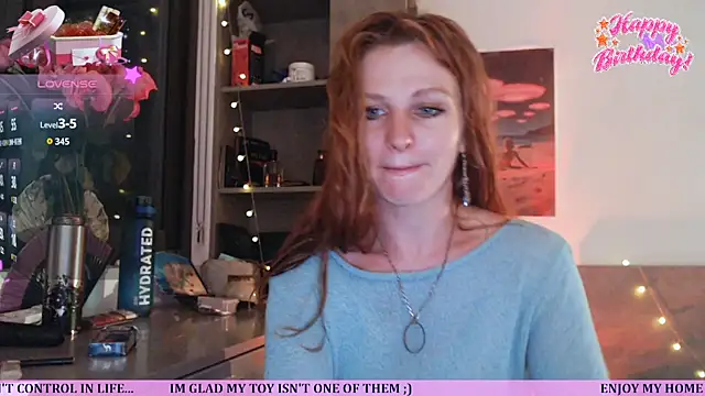 Snapshot of Cassie_Wild chatting on May 27, 2026, 1:30 pm Cassie Wild online show from May 27, 2026, 1:30 pm