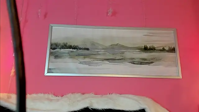 Snapshot of Tiffanysurez_ chatting on December 4, 2025, 8:39 pm Tiffanysurez online show from December 4, 2025, 8:39 pm