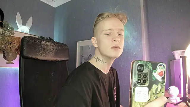 AlexxSweet online show from March 22, 2026, 6:50 am