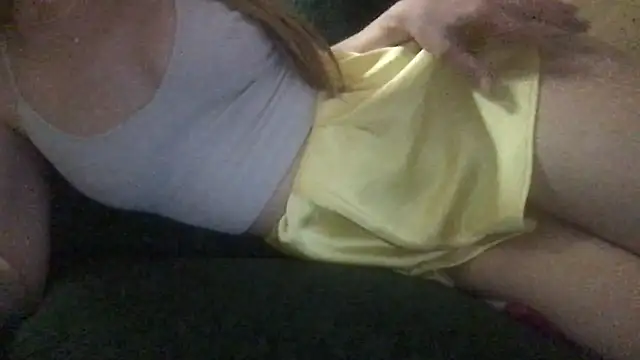 addiebby33 online show from October 18, 2025, 10:21 pm