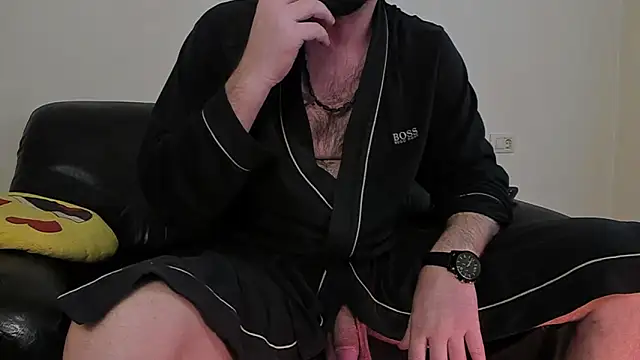 Snapshot of KingMalcom chatting on February 27, 2026, 7:47 pm KingMalcom online show from February 27, 2026, 7:47 pm