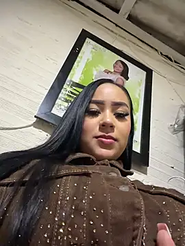 Luisa Fernandaa online show from April 2, 2026, 12:41 am