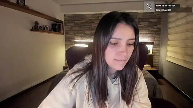 alicewilloww online show from September 10, 2025, 11:27 pm