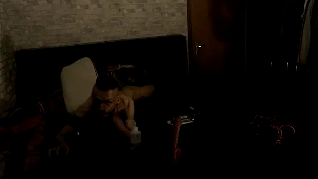 Kitoliciouss online show from October 13, 2025, 11:27 pm