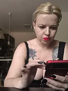 Ladykaos online show from July 14, 2026, 10:21 am