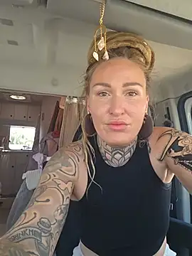 Mira-Grey89 online show from May 22, 2026, 12:22 pm