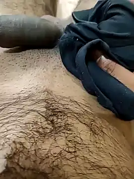 Snapshot of Cucumber_Boy chatting on February 4, 2025, 6:38 pm Cucumber Boy online show from February 4, 2025, 6:38 pm