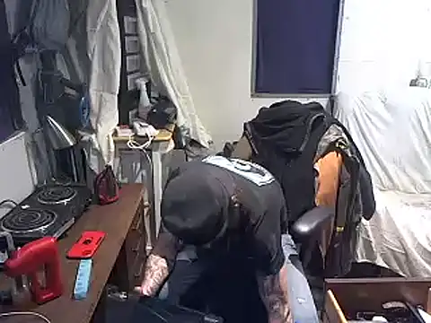 CloudDadddyyy420 online show from February 13, 2026, 6:26 pm