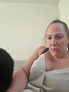 Wisie Cutie online show from March 18, 2025, 4:26 pm