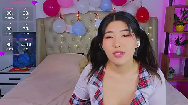 Wendy  Hills online show from February 5, 2025, 7:42 pm