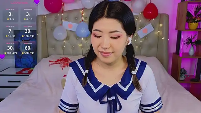 Wendy  Hills online show from February 12, 2025, 6:51 pm