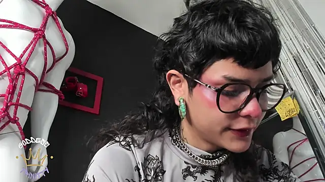 trinitty online show from September 24, 2025, 1:25 pm