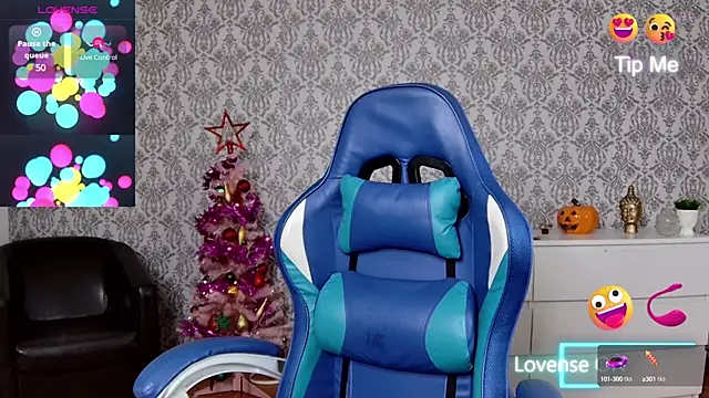 AnnaAnn online show from February 4, 2025, 7:11 pm