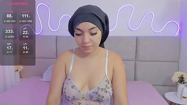 Snapshot of Sooffii_1 chatting on March 13, 2025, 7:17 pm Sooffii 1 online show from March 13, 2025, 7:17 pm