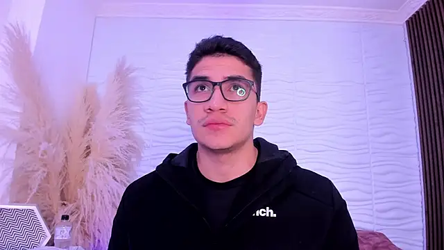 JeffDaltton online show from April 22, 2026, 11:56 am