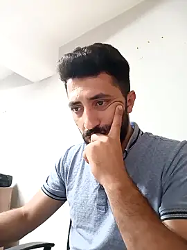 Snapshot of Rakiyy34 chatting on September 26, 2025, 10:19 am Rakiyy34 online show from September 26, 2025, 10:19 am