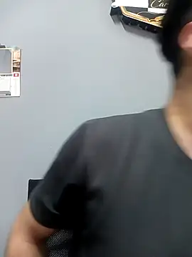 Rakiyy34 online show from May 7, 2026, 4:12 pm