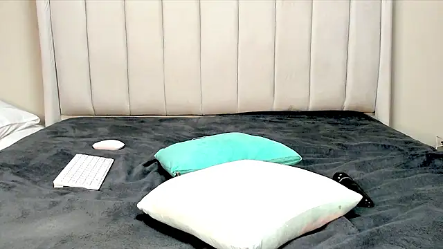 Snapshot of _heavenlysent chatting on February 3, 2026, 6:40 am heavenlysent online show from February 3, 2026, 6:40 am