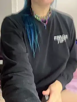 MissCumberdale online show from November 29, 2025, 6:11 pm