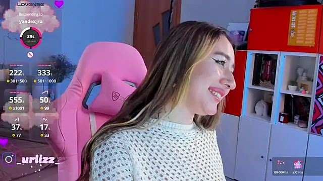 Fiona-Love online show from December 3, 2024, 12:46 am