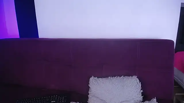 Miss Loise online show from January 7, 2025, 4:16 pm