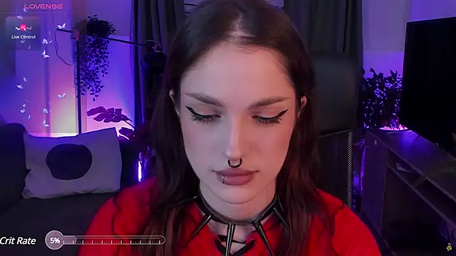 Snapshot of BratzieDarsie chatting on December 13, 2024, 12:06 pm BratzieDarsie online show from December 13, 2024, 12:06 pm