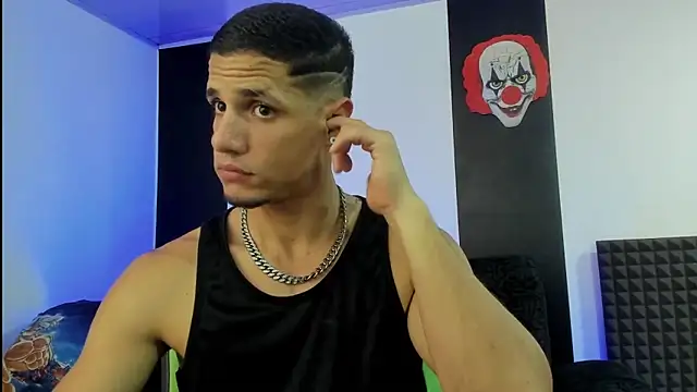 jhonnysnow17 online show from January 21, 2025, 8:11 pm