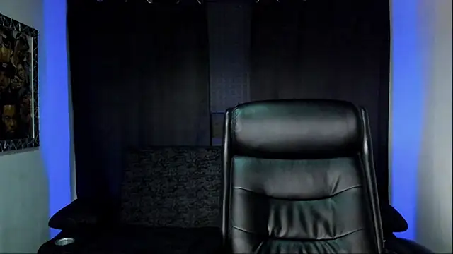 jhonnysnow17 online show from February 20, 2026, 9:04 pm