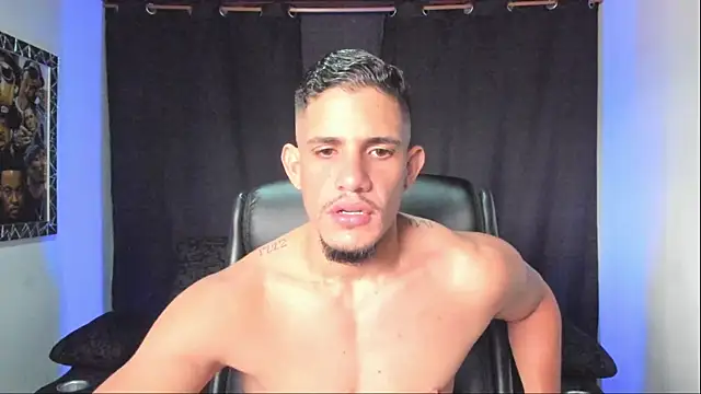 jhonnysnow17 online show from April 5, 2026, 4:26 pm