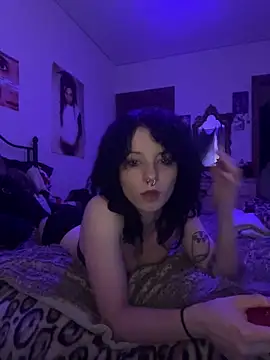 Snapshot of Bunny_y chatting on October 11, 2025, 2:22 am Bunny y online show from October 11, 2025, 2:22 am