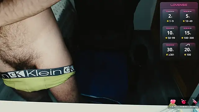 Snapshot of cutehairymacho chatting on April 26, 2026, 12:47 pm cutehairymacho online show from April 26, 2026, 12:47 pm