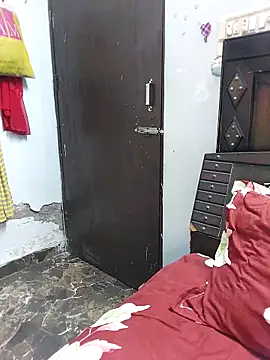 Poojabhabi101 online show from November 8, 2025, 5:23 pm