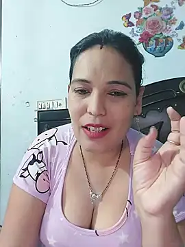 Poojabhabi101 online show from May 26, 2026, 5:58 am