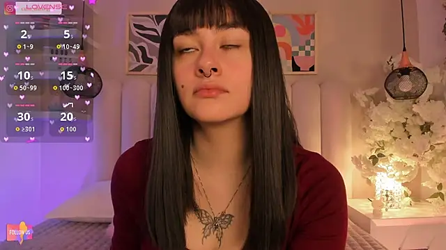 cute  cherry  online show from December 5, 2025, 8:38 pm